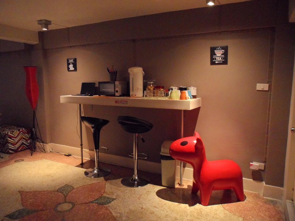 Need Sleep Hostel بانكوك المظهر الخارجي الصورة
