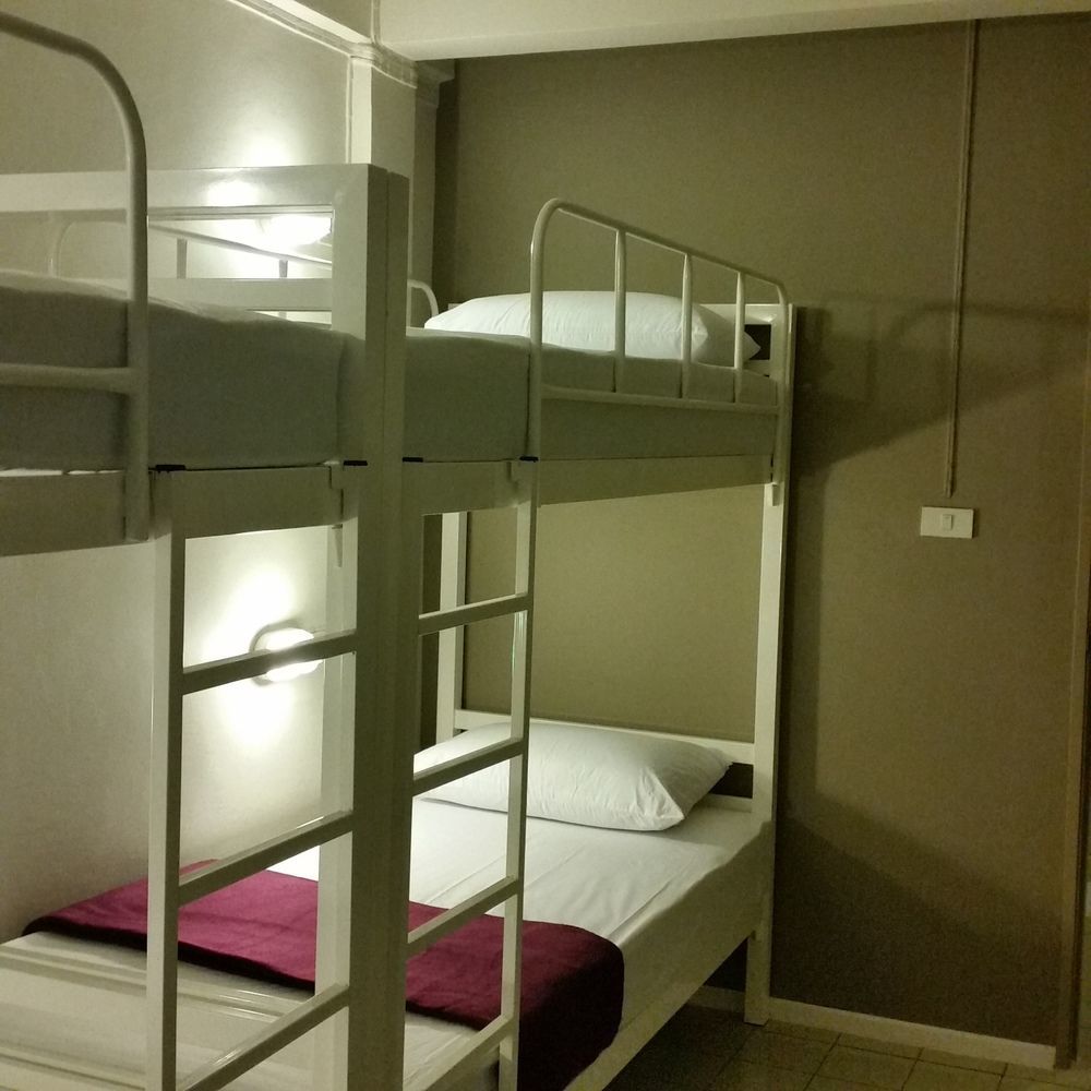Need Sleep Hostel بانكوك المظهر الخارجي الصورة