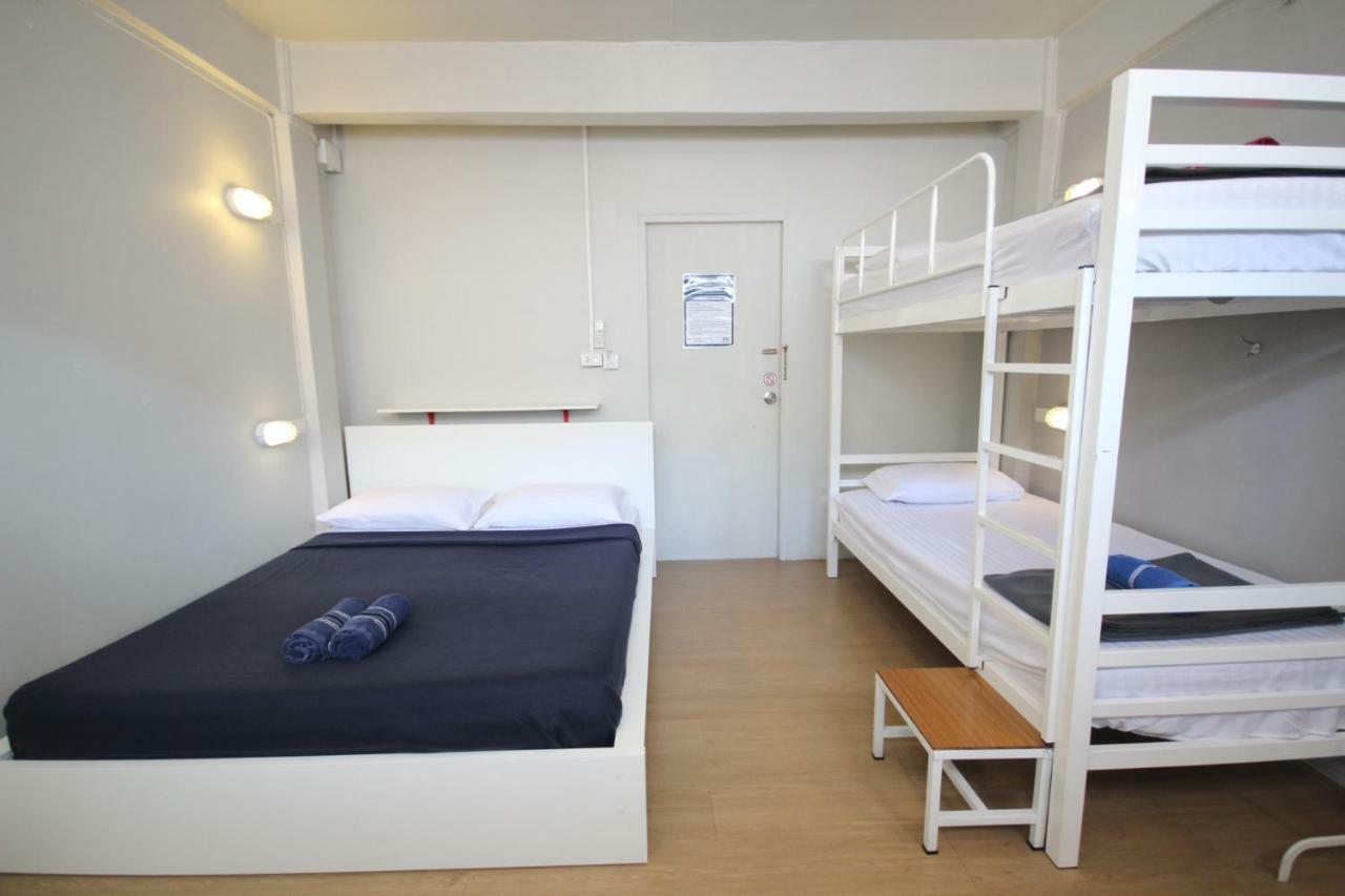 Need Sleep Hostel بانكوك المظهر الخارجي الصورة