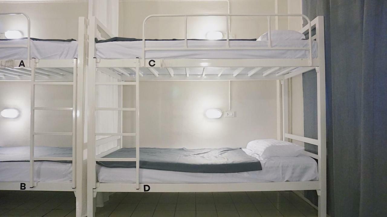 Need Sleep Hostel بانكوك المظهر الخارجي الصورة